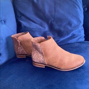 Brown and gold little girl booties